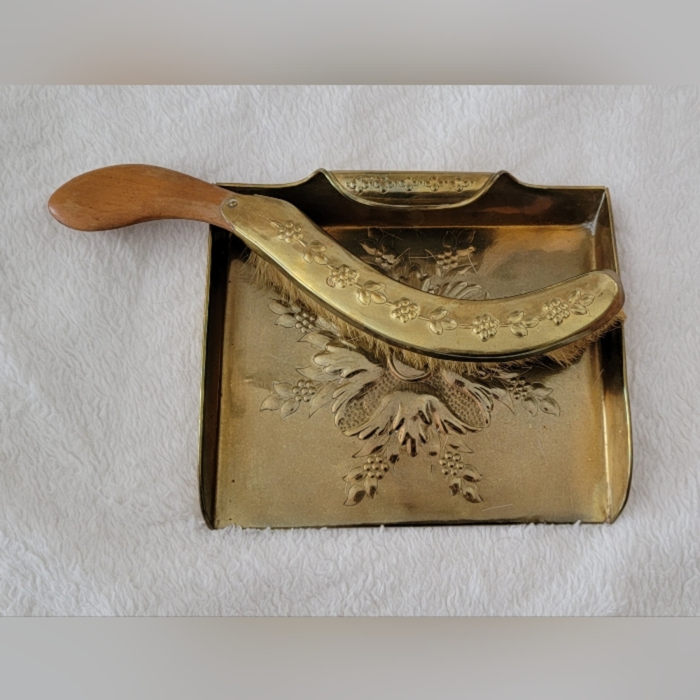 Vintage Brass Plated Silent Butler Dust Pan or Crumb Catcher,Art Nouveau